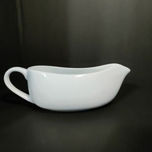 White Ceramic 16oz Gravy Boat/dish by HOME⭐